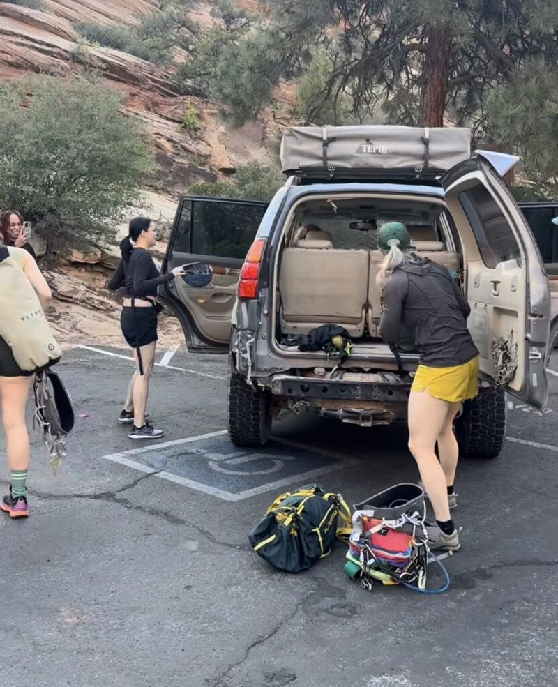 Zion2-831x1024.jpeg